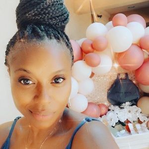 Meet your Posher, Valerie